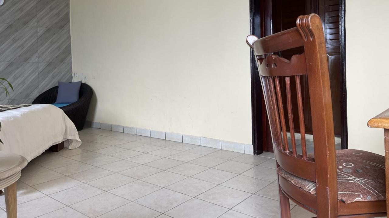 Hotel Les Polygones Kribi Exterior foto