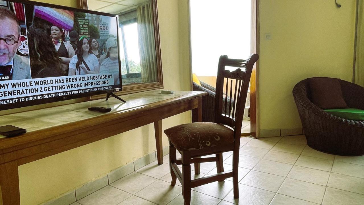 Hotel Les Polygones Kribi Exterior foto