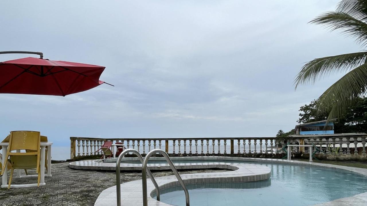 Hotel Les Polygones Kribi Exterior foto