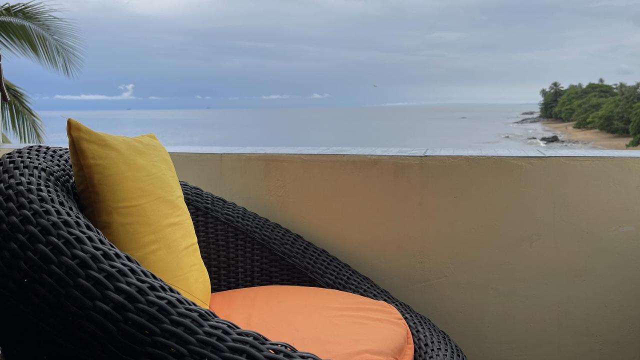 Hotel Les Polygones Kribi Exterior foto